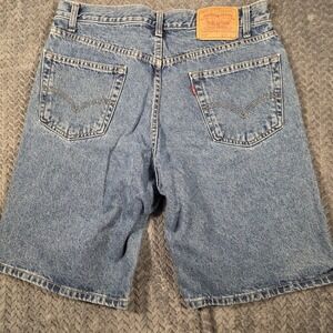 Levi's 550 Relaxed Fit Shorts Faded Blue Wash Denim Men's Size 34 Vintage Y2K